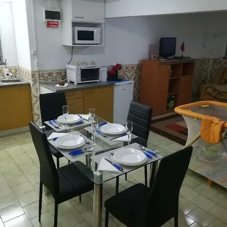 Holiday Av. Da Liberdade Casa de Férias